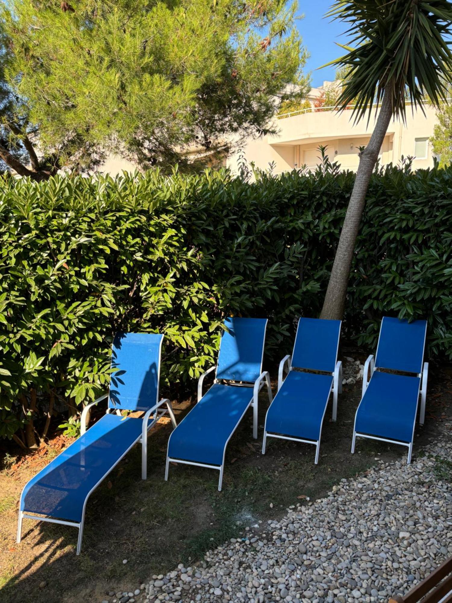 Beachside Apartment With Pool & Garden In Juan Les Pins 앙티브 외부 사진